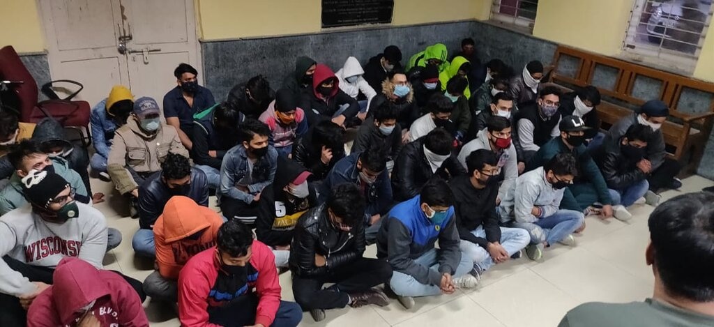 50 nguoi An lua hon 4.500 nguoi My, so tien len den 14 trieu USD hinh anh