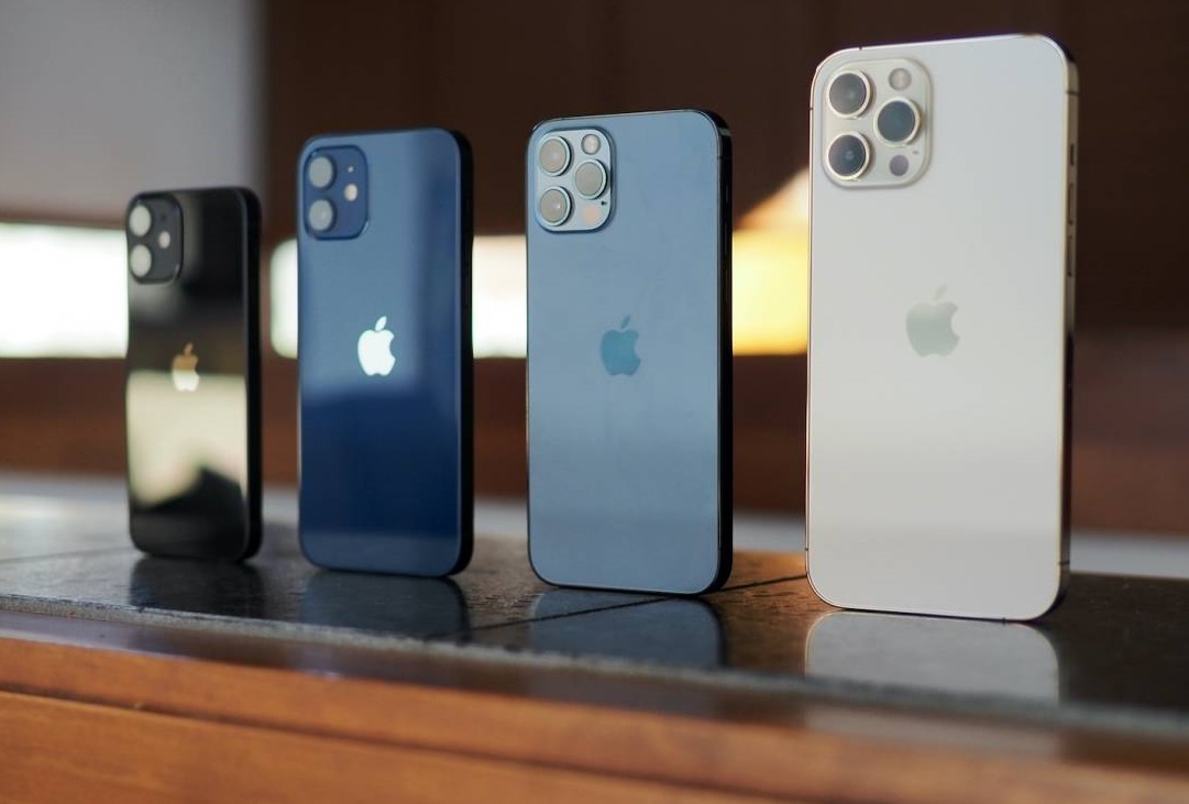 Dip Giang sinh, 9/10 dien thoai ban chay nhat tai My la iPhone hinh anh