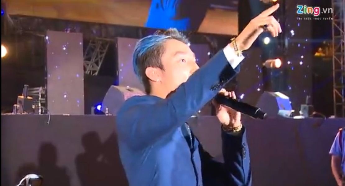 Son Tung 'quay' het minh cung fan trong dem nhac hoi hinh anh
