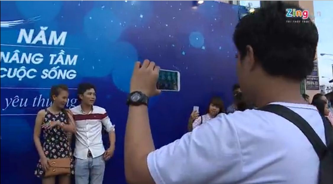 Khan gia chat kin SVD Quan Khu 7 theo doi Dai nhac hoi hinh anh