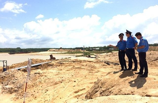 Cac tinh noi khong co tham quyen cung cap cat cho vanh dai 3 TP.HCM hinh anh