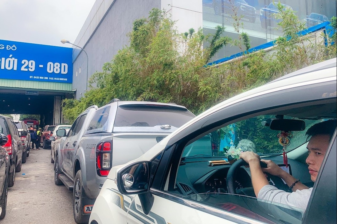 Hai hiep hoi kien nghi Thu tuong go roi dang kiem hinh anh