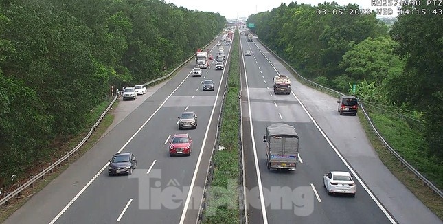 cua ngo Ha Noi anh 2