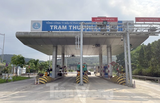 cua ngo Ha Noi anh 3