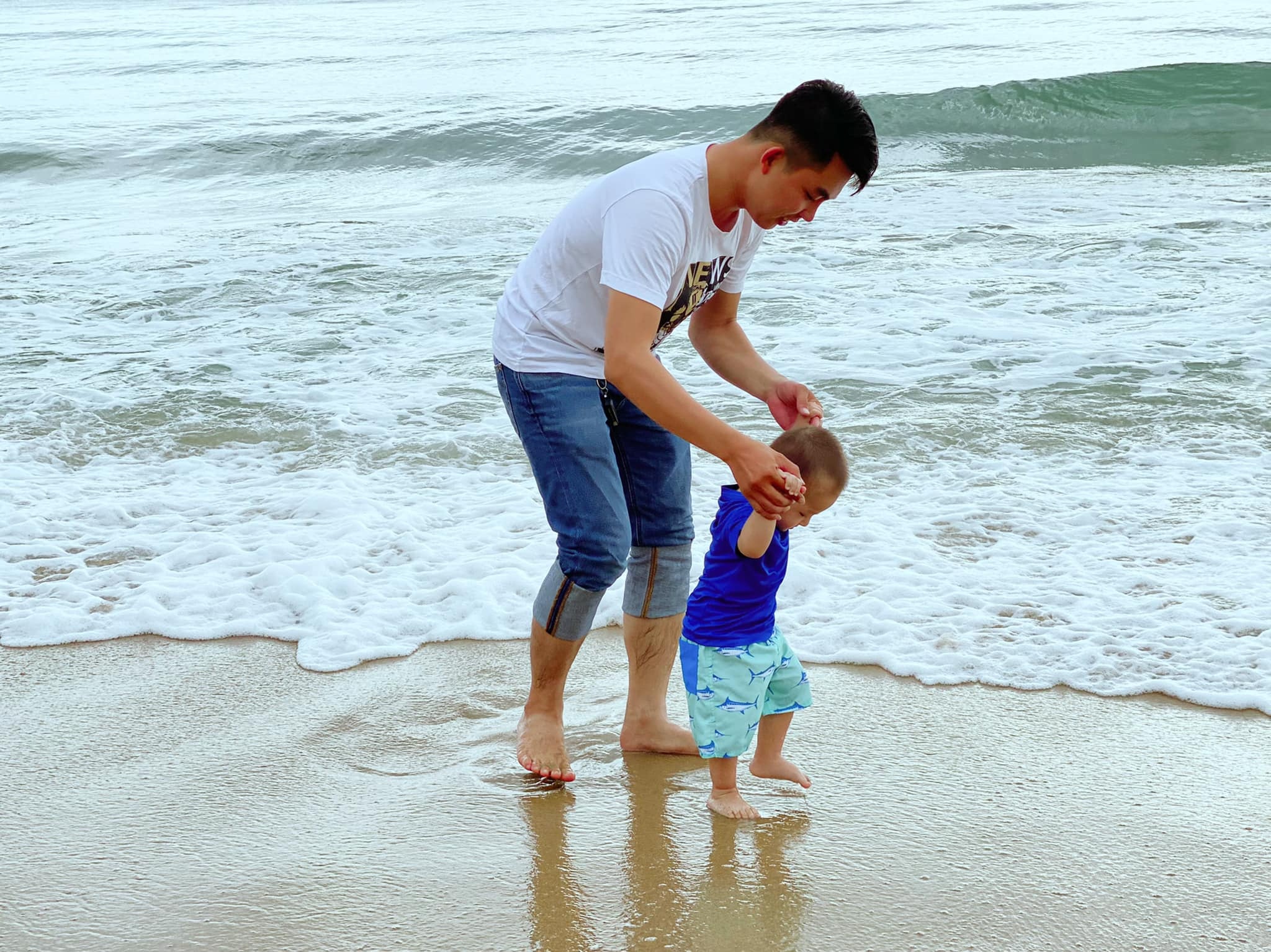 'Con cai la tai san vo gia cua bo me' hinh anh