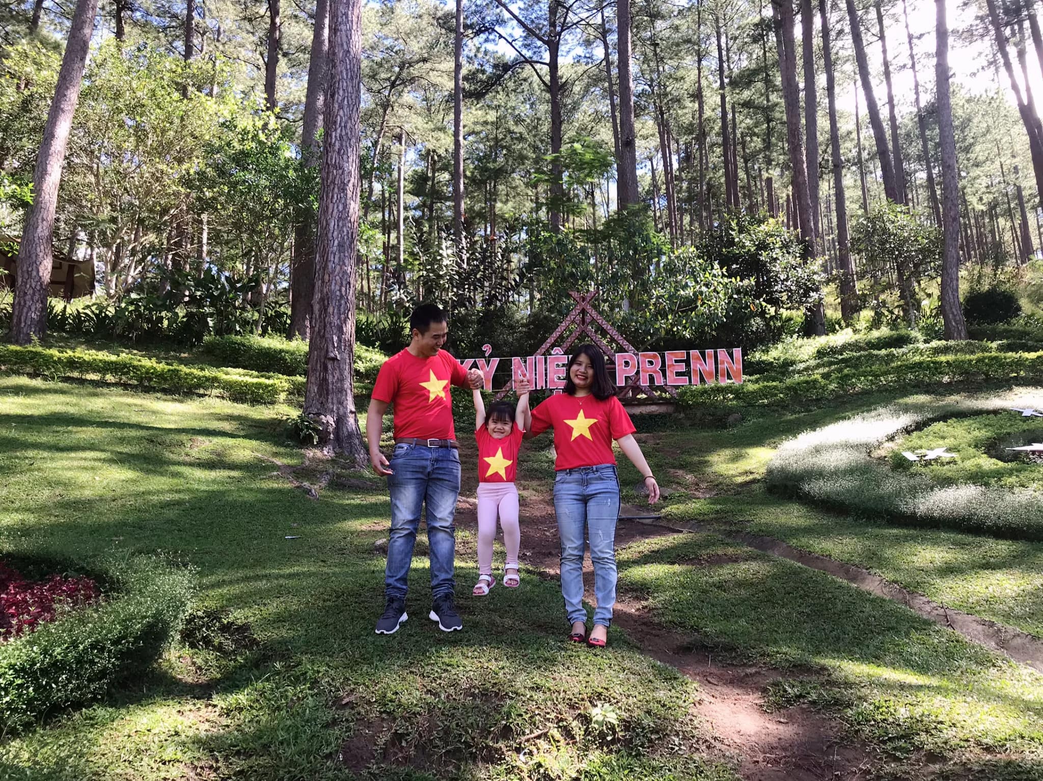 bai du thi Cam on me anh 2