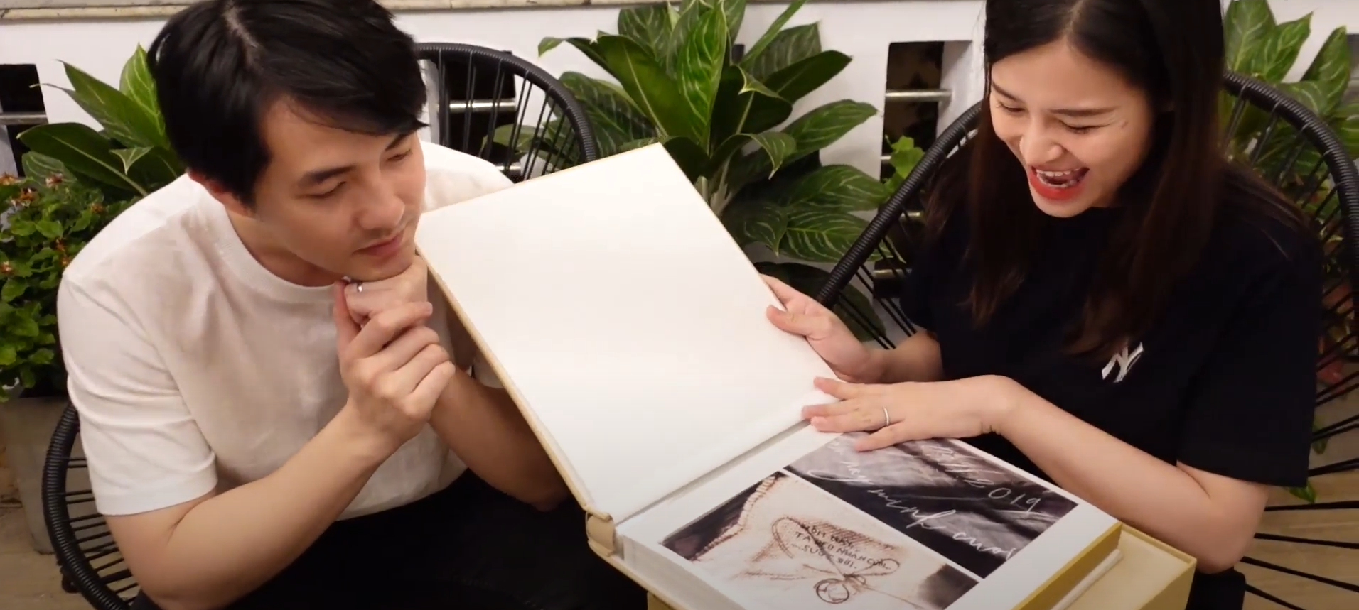 kỷ niệm ngày cưới Đông Nhi - Ông Cao Thắng ảnh 1 ky niem ngay cuoi Dong Nhi - Ong Cao Thang anh 1