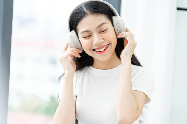 Hanh trinh dua am nhac truyen thong den gan hon voi gioi tre hinh anh