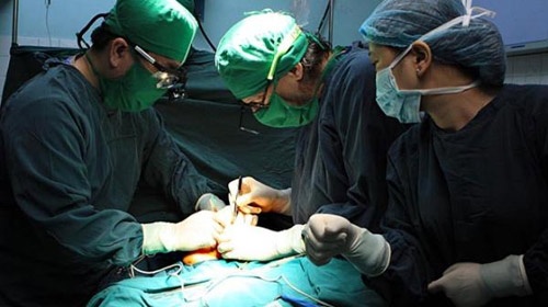 Khoi phuc suc manh dan ong sau 10 nam phai cat bo vi ung thu hinh anh