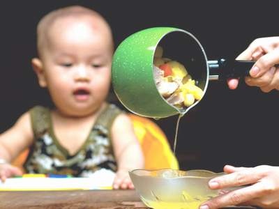 Toi da pham sai lam khi nau chao cho con nhu the nao? hinh anh