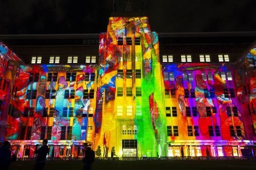Vivid Sydney - Le hoi anh sang lung linh sac mau hinh anh