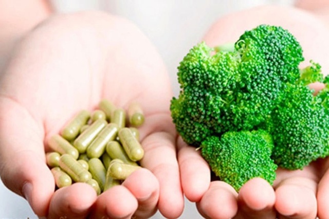 Nguy co tu viec dung thuc pham chuc nang thay rau hinh anh