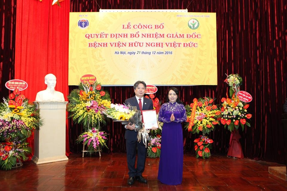 Tân giám đốc Bệnh viện Hữu nghị Việt Đức ảnh 1 Tan giam doc Benh vien Huu nghi Viet Duc anh 1