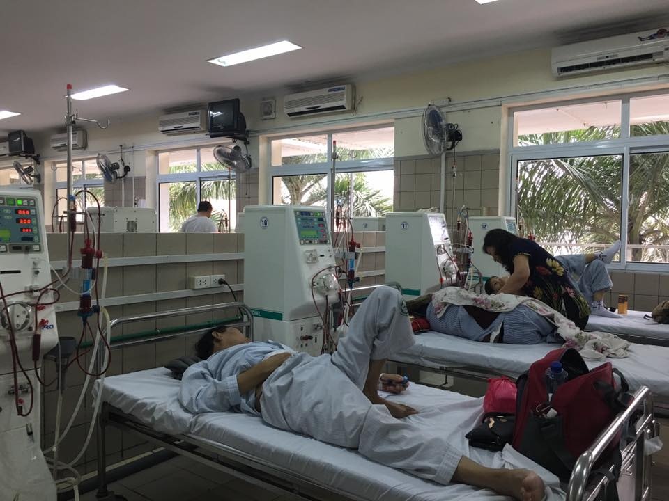 Quy trinh dieu tri benh nhan ngo doc ruou methanol hinh anh