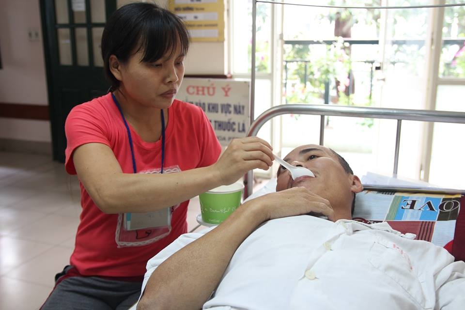 Sau con dau dau, nguoi dan ong bat ngo phat hien u nao hinh anh