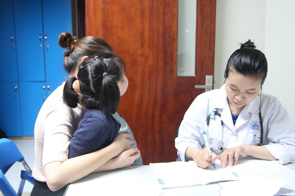 Con gai day thi som anh 2