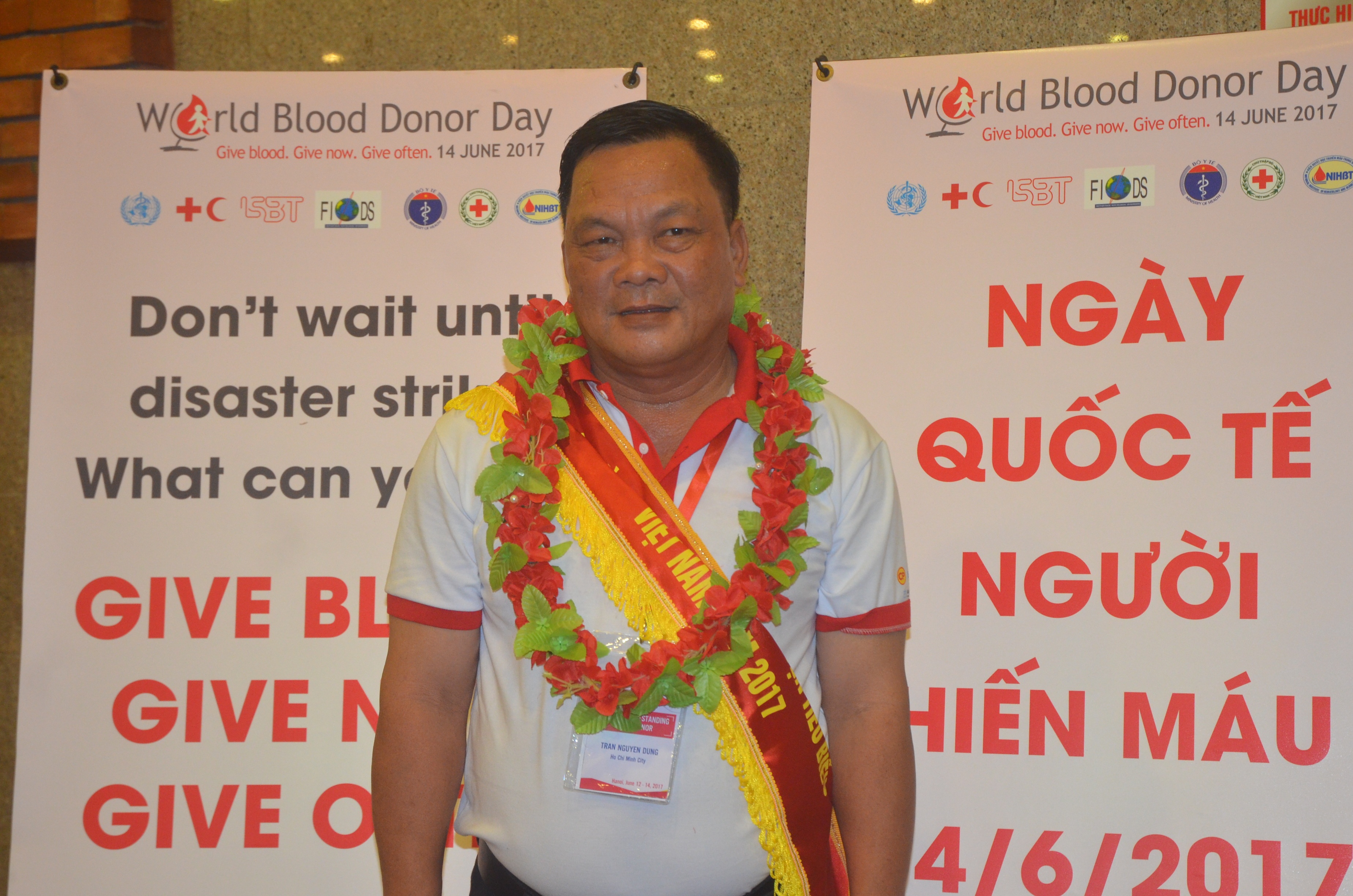 Ton vinh nguoi hien mau tieu bieu anh 1