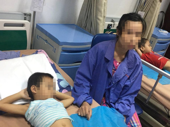 Phong kham nghi lay sui mao ga cho gan 40 tre hoat dong trai phep hinh anh
