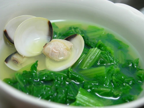 Thuc hu ba de an rau cai de mac benh 'kho noi' khi ve gia hinh anh