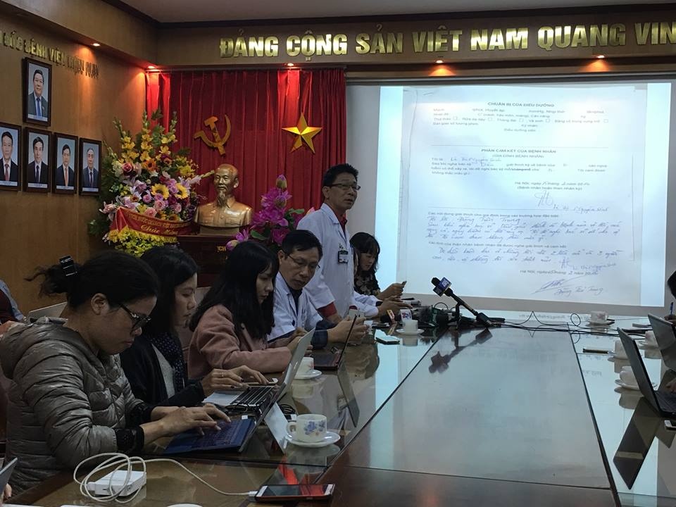 Benh vien Bach Mai: 'Chung toi chua triet san cho benh nhan' hinh anh