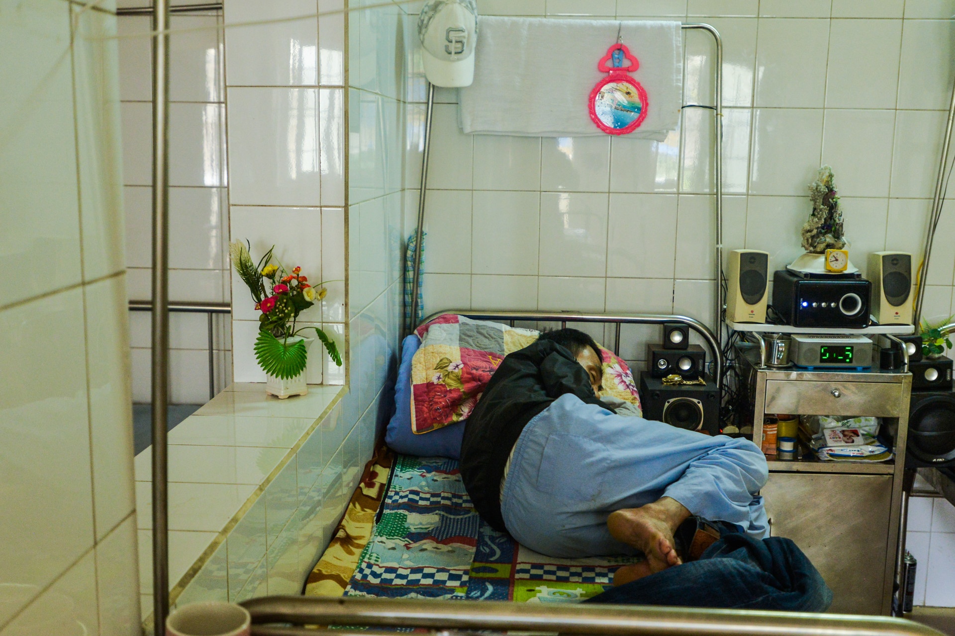 44% nguoi Viet mang vi khuan lao hinh anh