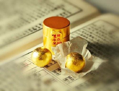 An Cung: Than duoc cho nguoi dot quy hay chieu lua quang cao? hinh anh