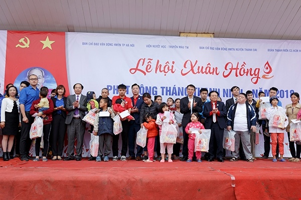 Du dang ban ron di cay,  ba Le Thi Ha (xa Kim Thu, anh 4