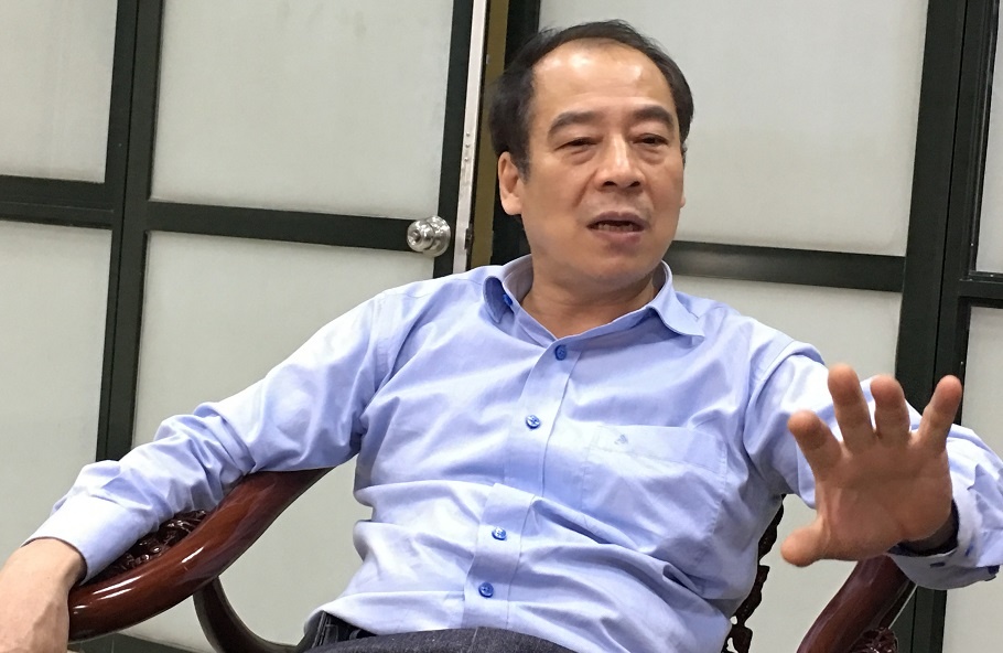 PGS Tran Dac Phu: 'Thay the vac xin Quinvaxem la chuyen binh thuong' hinh anh