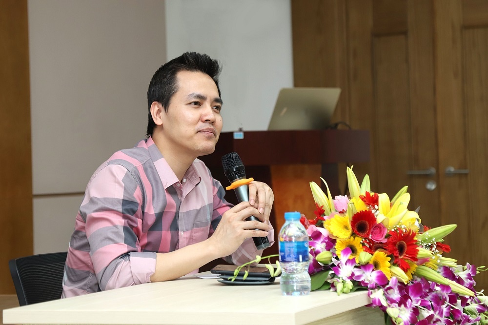 nhin truc tiep co the lay dau mat do? anh 1