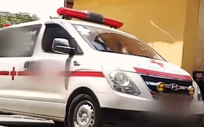 Benh vien 103 len tieng vu tai xe xe cuu thuong bi bat dong phi bao ke hinh anh