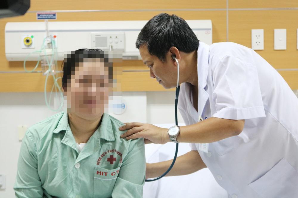 su dung may tim phoi nhan tao anh 2