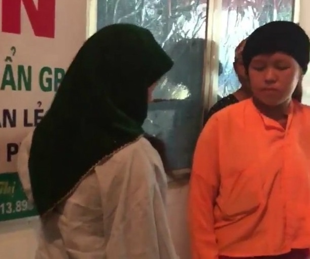 Bac si 'toat mo hoi' khi san phu gap nguy hiem quyet khong chiu mo hinh anh