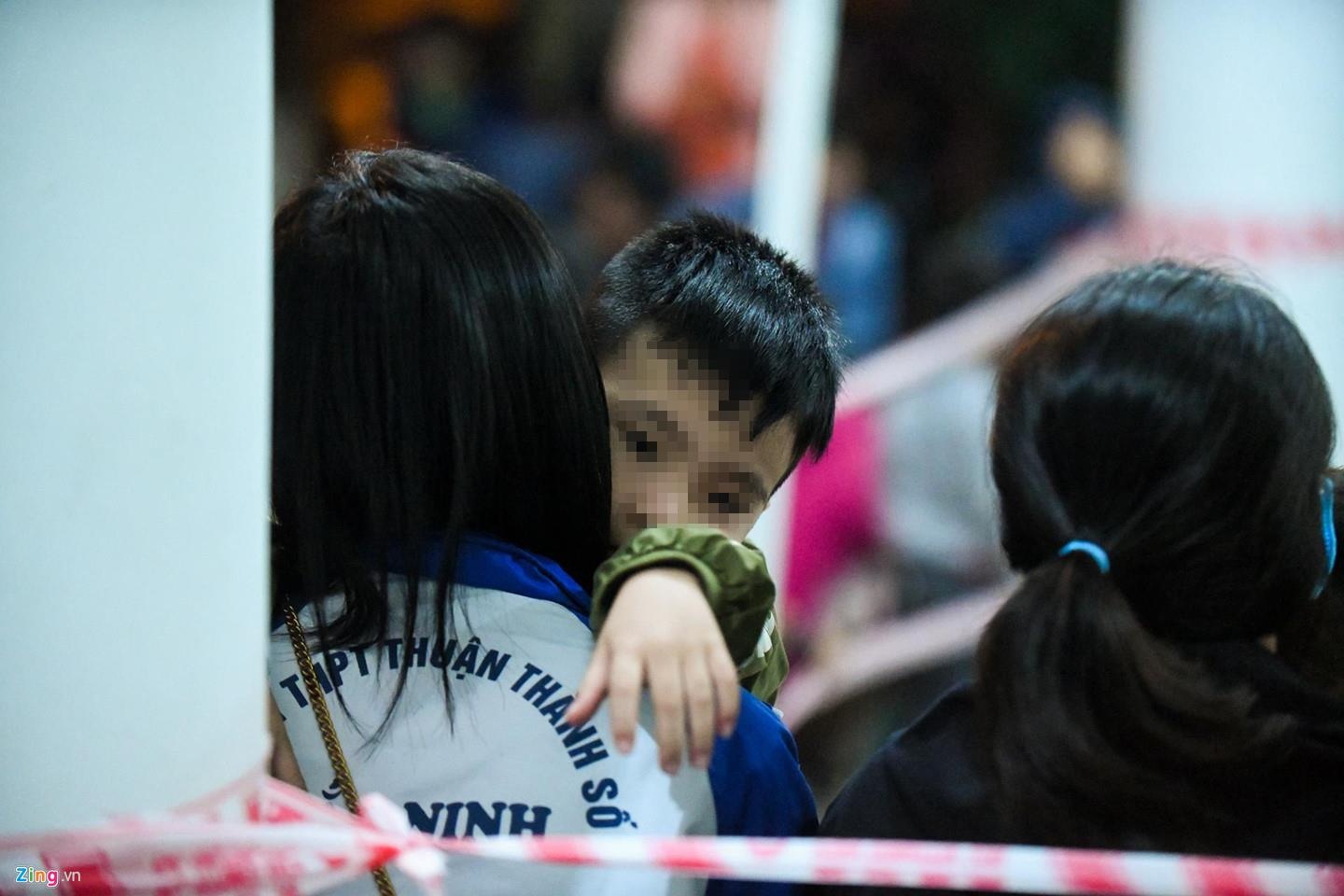 Nhung dua tre o Bac Ninh phai nhap vien dieu tri san lon gio ra sao? hinh anh