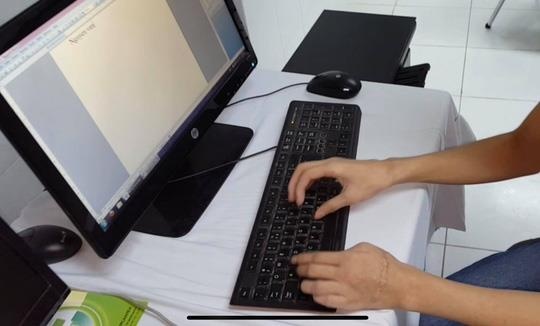 nối liền hai bàn tay đứt rời ảnh 2 noi lien hai ban tay dut roi anh 2
