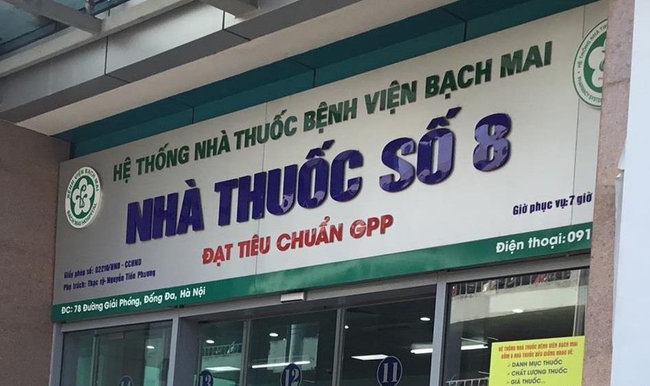 Nha thuoc so 8 cua Benh vien Bach Mai bi to ban thuoc rom hinh anh