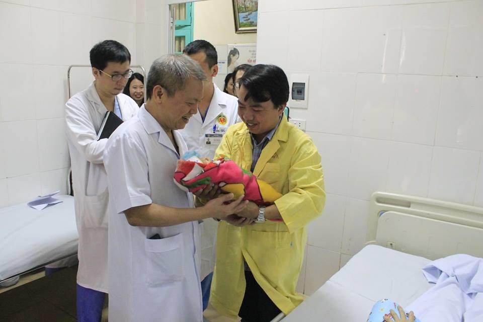 người phụ nữ mắc bệnh tim phức tạp sinh con  ảnh 2 nguoi phu nu mac benh tim phuc tap sinh con anh 2