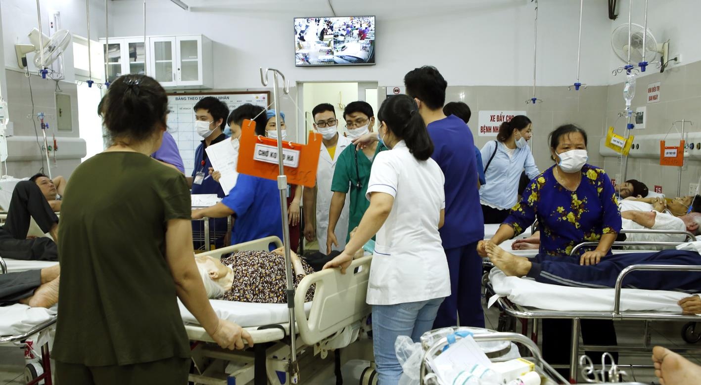 mua An Cung de phong dot quy anh 1