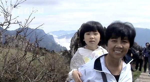 Nghị lực của cô bé mắc bệnh ảnh 2 Nghi luc cua co be mac benh anh 2