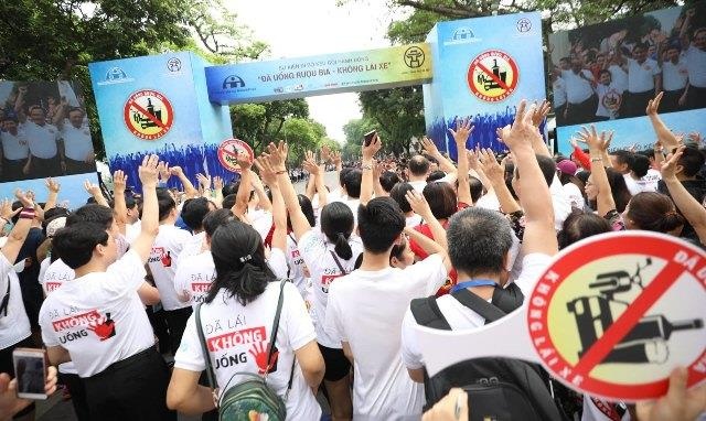 uong co trach nhiem anh 1