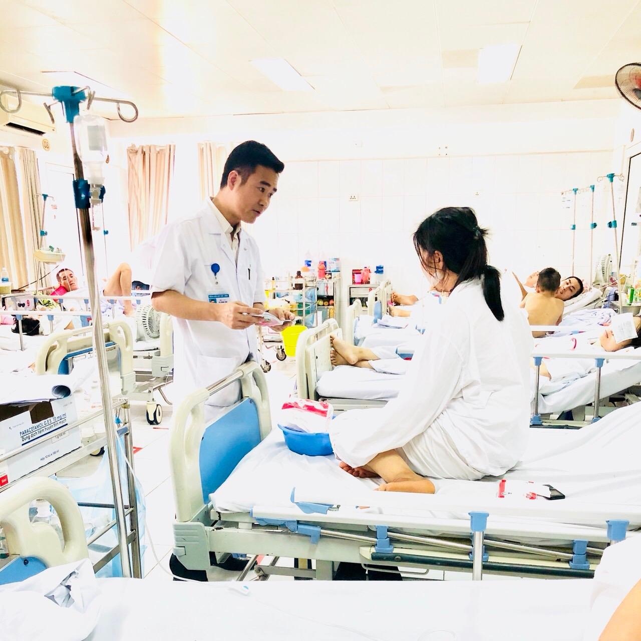 Nu phu ho bi xe rua cua gan dut luoi anh 1