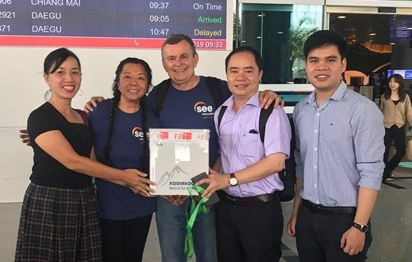 mang giác mạc tặng bệnh nhân Việt Nam ảnh 1 mang giac mac tang benh nhan Viet Nam anh 1