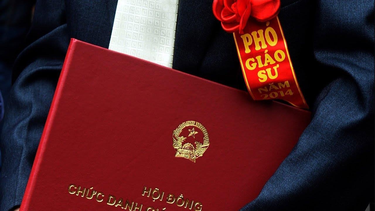 Xet cong nhan giao su 2019 - nhieu bat cap ve tieu chuan hinh anh