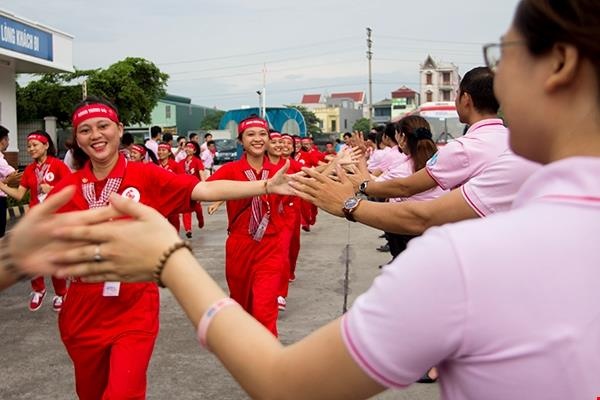 Ra mat dieu nhay tre trung tai Hoi quan Hanh trinh Do hinh anh