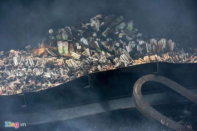 chay bong den huynh quang Rang Dong anh 1