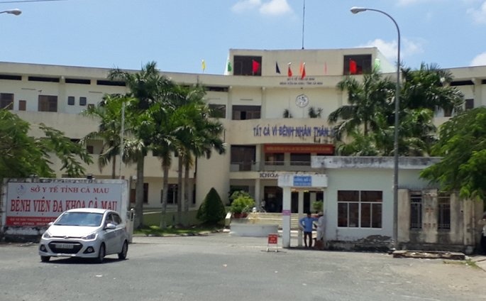 Nguoi dan ong chet bat thuong sau phau thuat tai benh vien hinh anh