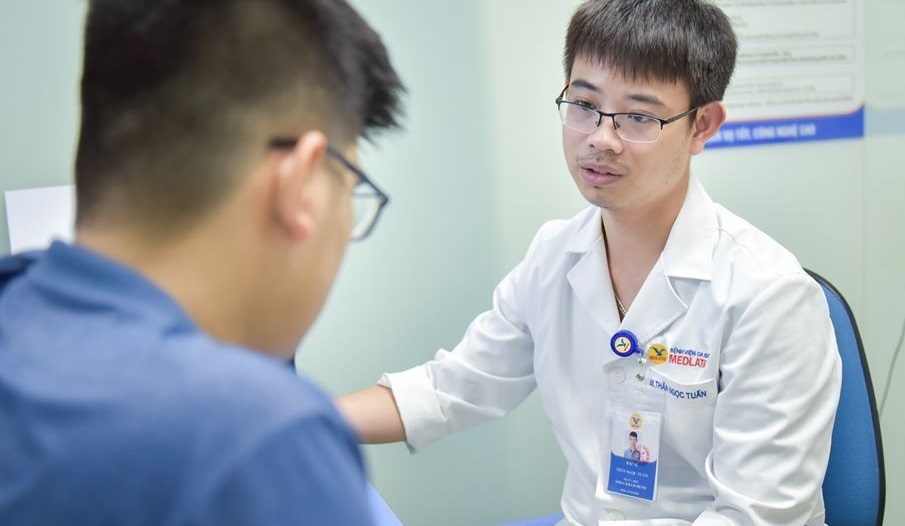 Kiem tra suc khoe truoc khi cuoi, chang trai phat hien bi vo sinh hinh anh