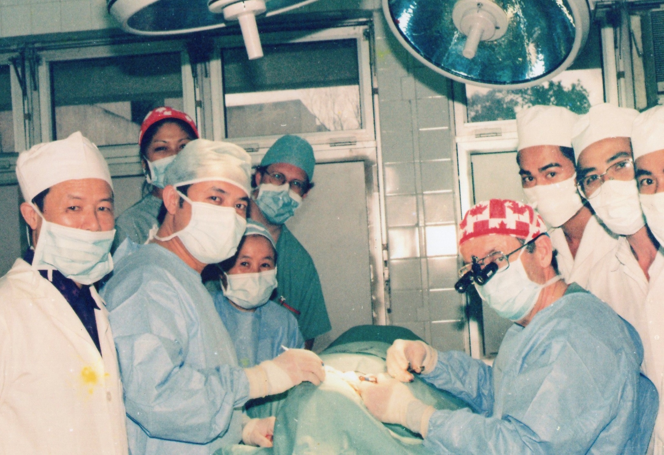 Phau thuat tham my anh 2