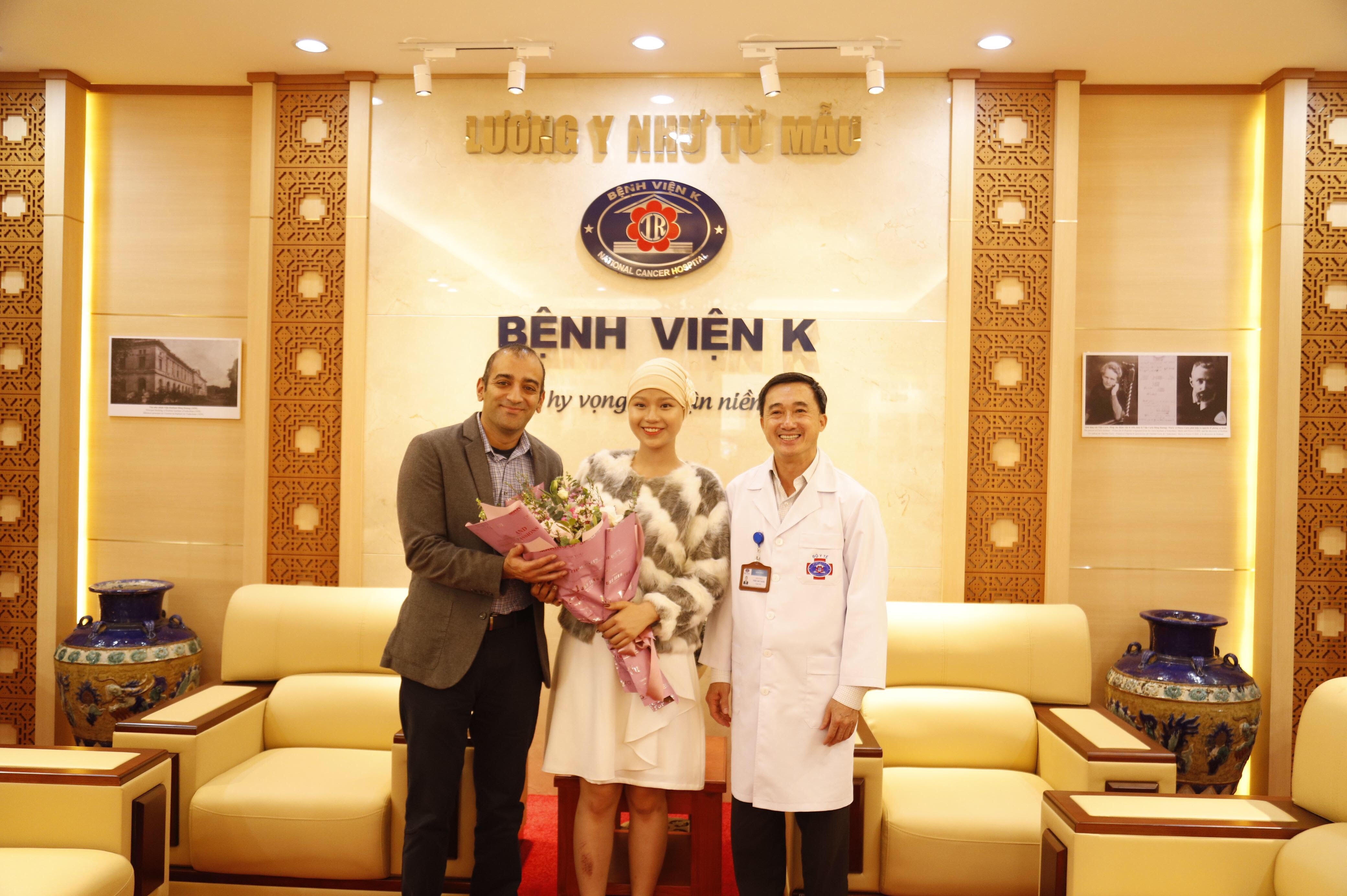Nữ sinh ĐH ngoại thương  ảnh 1 Nu sinh DH ngoai thuong anh 1