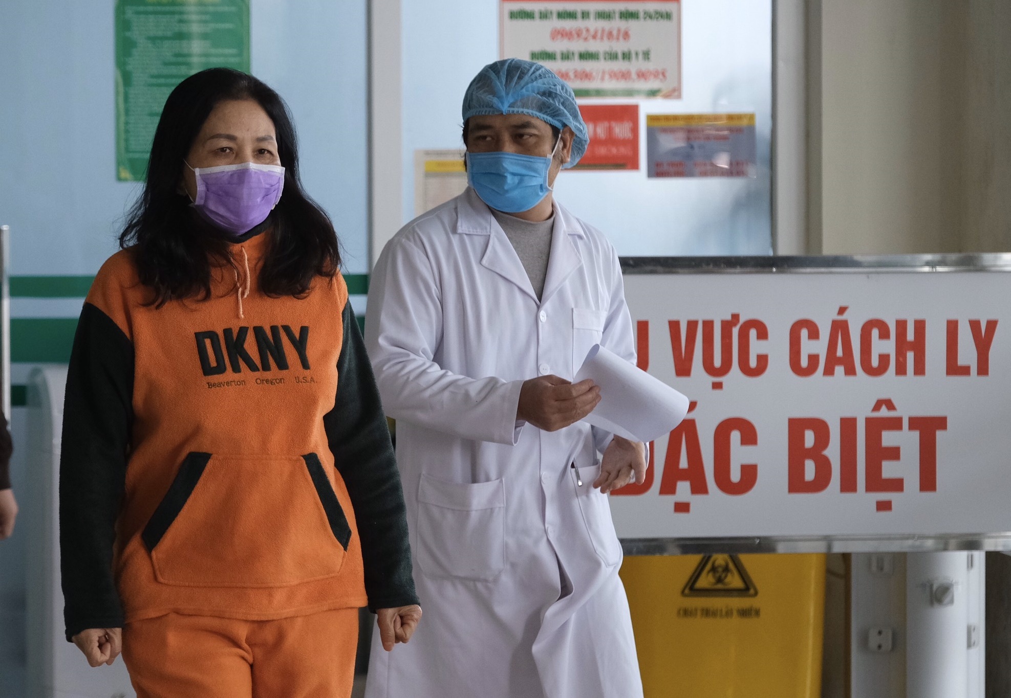 Hai benh nhan nhiem virus corona o Vinh Phuc xuat vien hinh anh