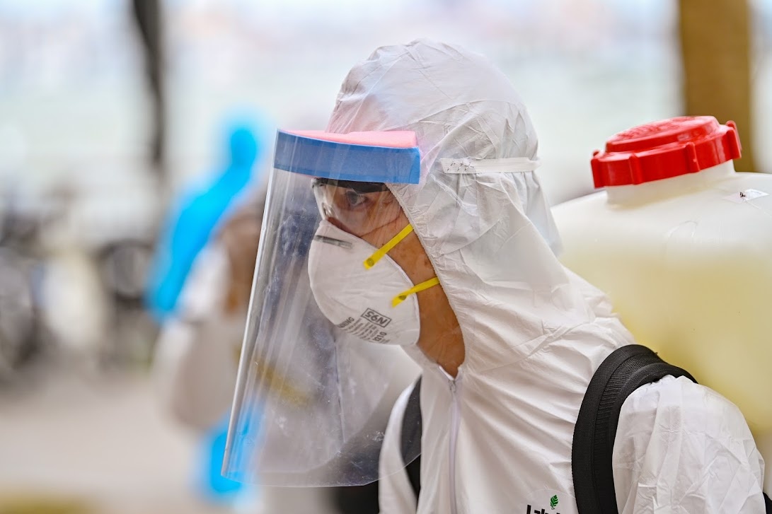 PGS Tran Dac Phu: Chua the danh gia muc nguy hiem o 'o dich Bach Mai' hinh anh